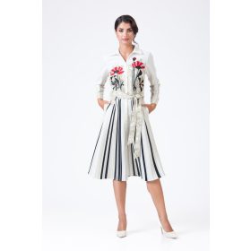 Charlotte Ruha - művészi elegancia