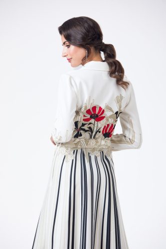 Charlotte Ruha - művészi elegancia